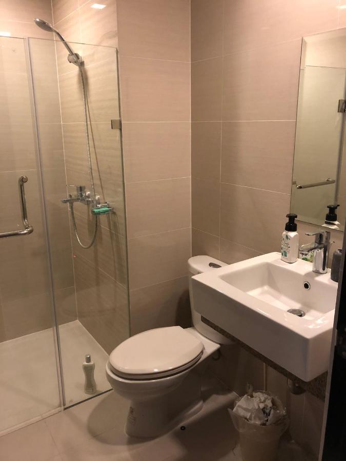 פאסאי Modern And Cozy Studio Near Airport Terminal 3 מראה חיצוני תמונה