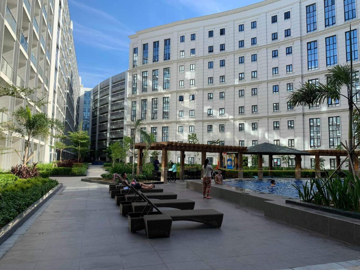 פאסאי Modern And Cozy Studio Near Airport Terminal 3 מראה חיצוני תמונה